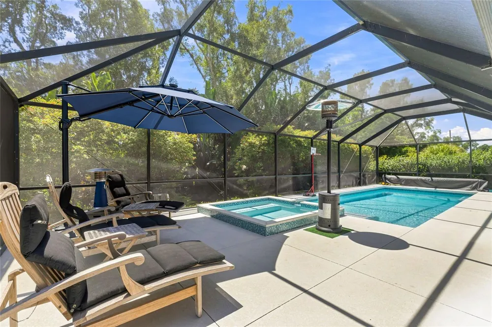 2560 SUNNYSIDE STREET Sarasota, FL 34239