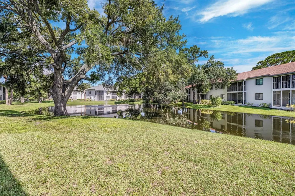 4520 47TH AVENUE W #103 Bradenton, FL 34210