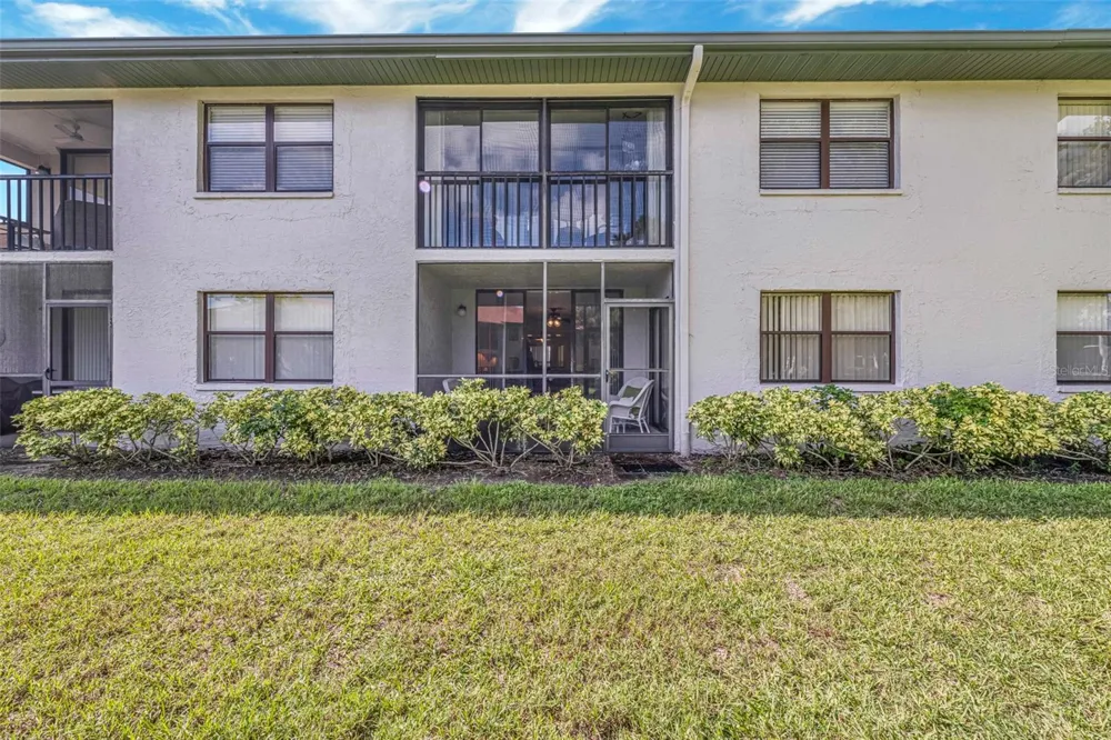 4520 47TH AVENUE W #103 Bradenton, FL 34210