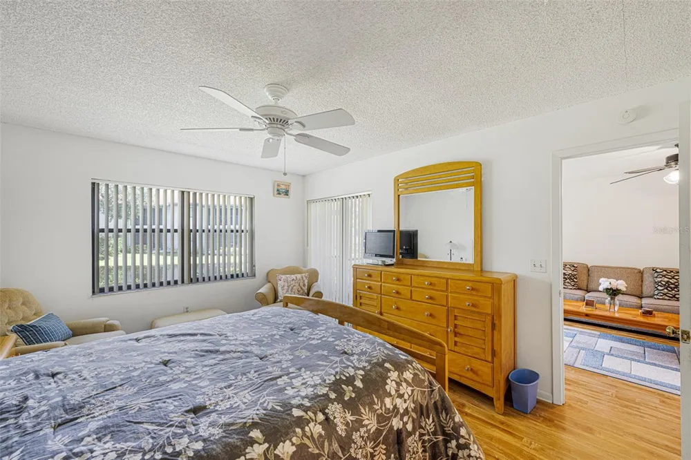 4520 47TH AVENUE W #103 Bradenton, FL 34210