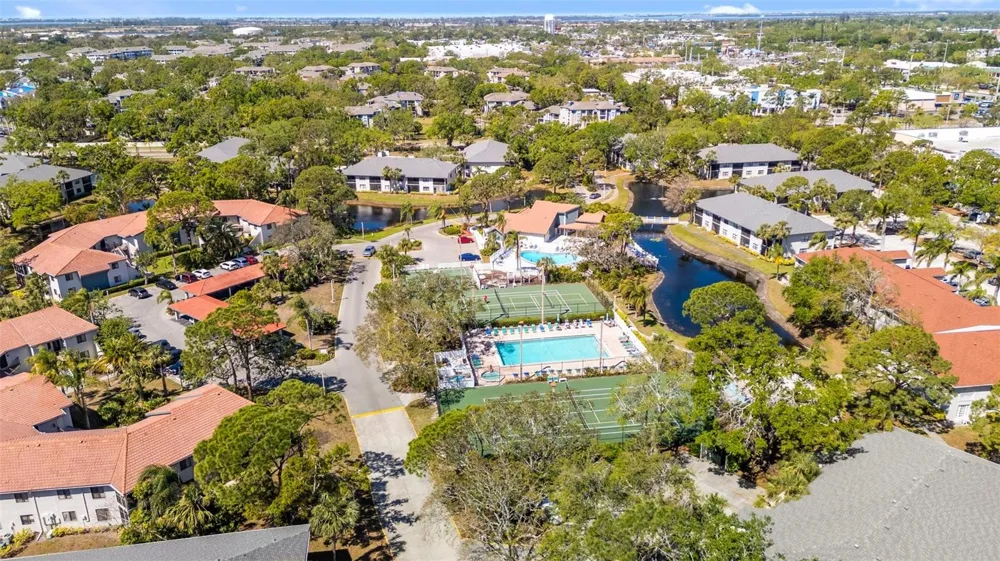 4520 47TH AVENUE W #103 Bradenton, FL 34210