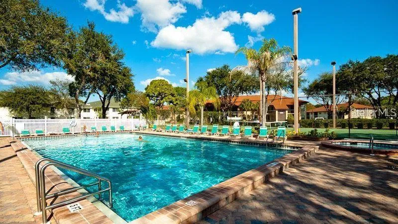 4520 47TH AVENUE W #103 Bradenton, FL 34210