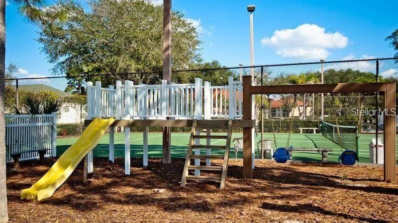 4520 47TH AVENUE W #103 Bradenton, FL 34210