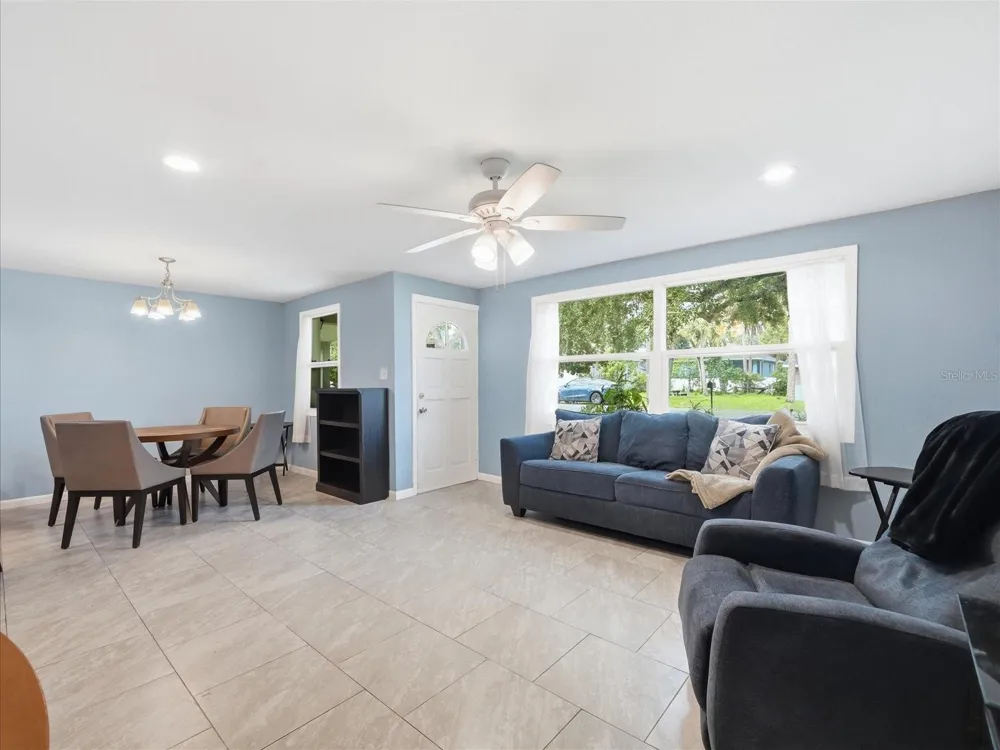 7312 S ELLIOTT STREET Tampa, FL 33616