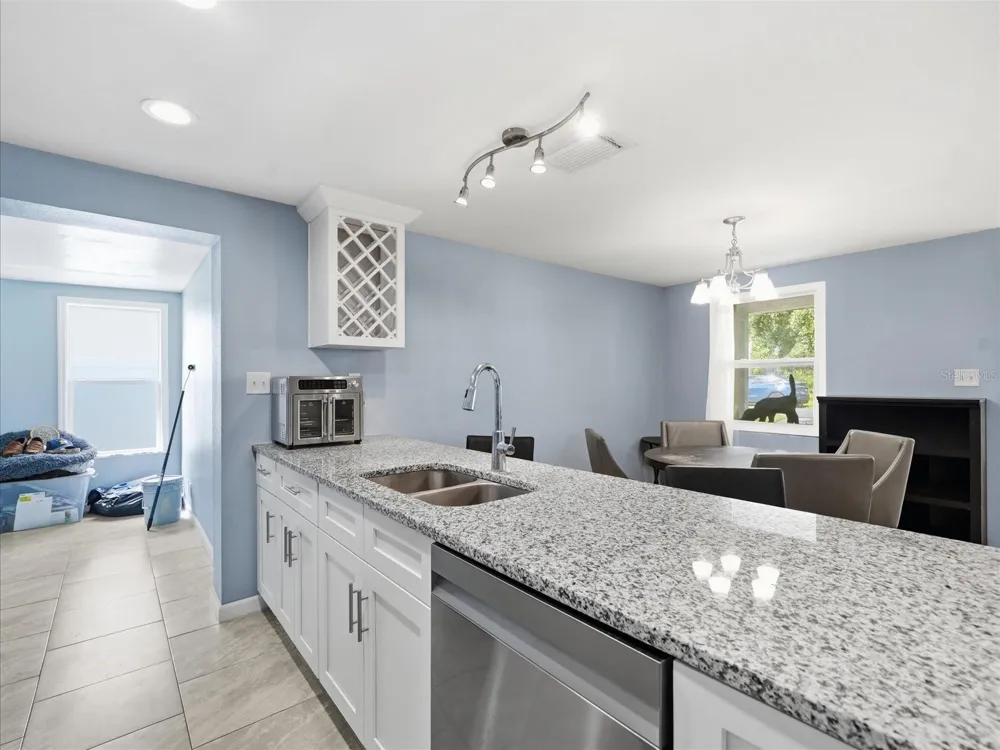 7312 S ELLIOTT STREET Tampa, FL 33616