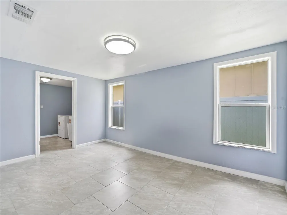 7312 S ELLIOTT STREET Tampa, FL 33616