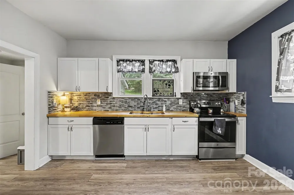 2878 Millstone Drive Gastonia, NC 28054