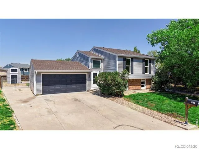 113 Madison Drive Bennett, CO 80102