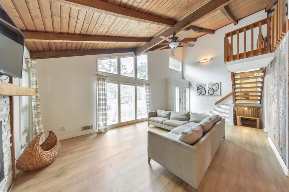 3701 Thornwood Way Marietta, GA 30062