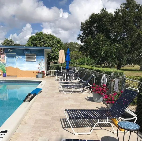 5501 NW 2ND AVENUE #204 Boca Raton, FL 33487