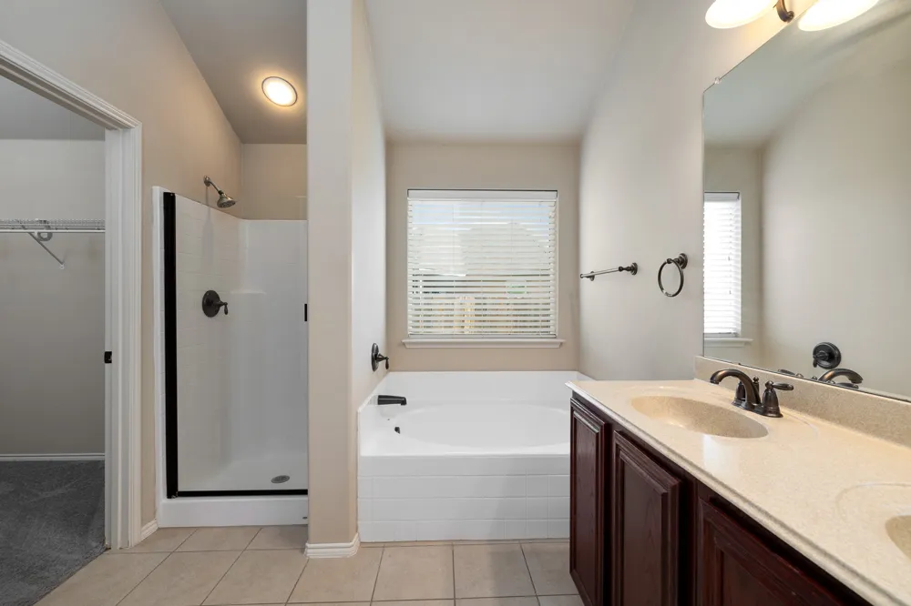 6237 Chalk Hollow Drive Fort Worth, TX 76179