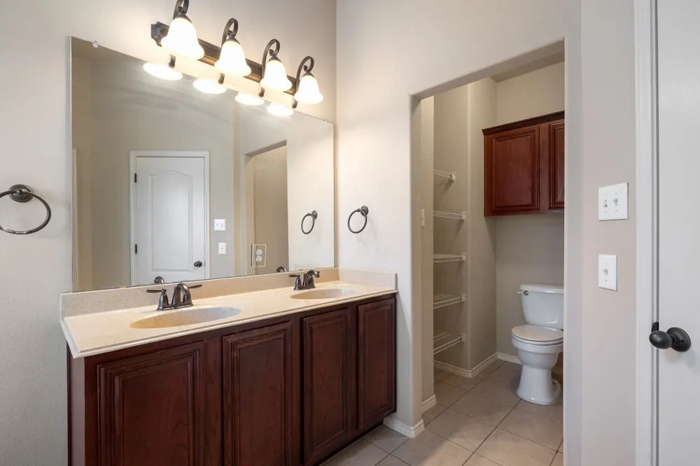 6237 Chalk Hollow Drive Fort Worth, TX 76179