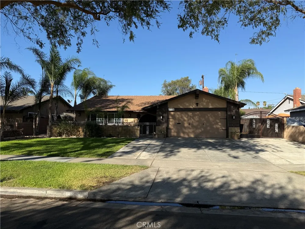 3935 Burge Street Riverside, CA 92505