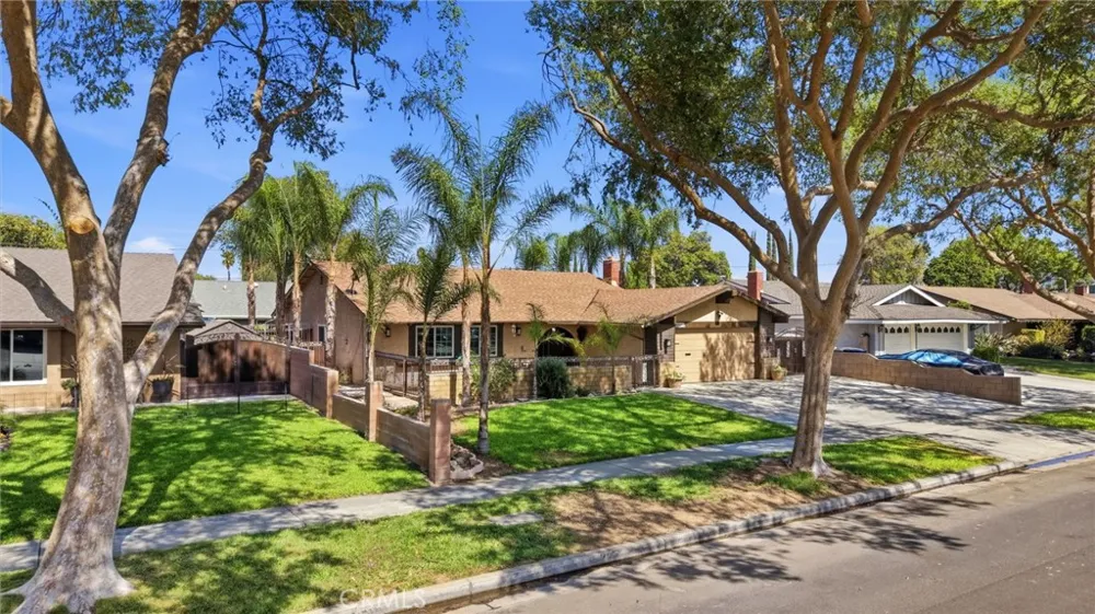 3935 Burge Street Riverside, CA 92505
