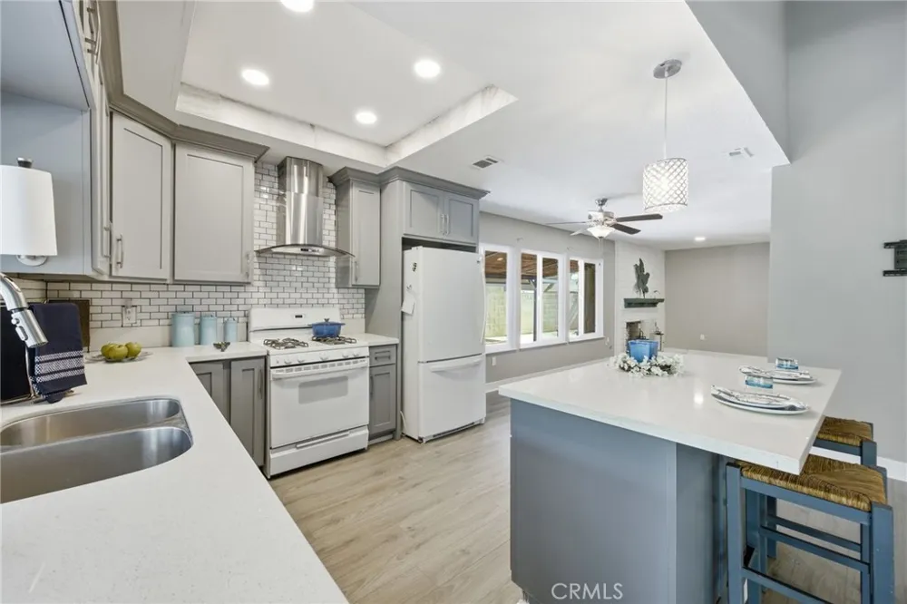 3935 Burge Street Riverside, CA 92505