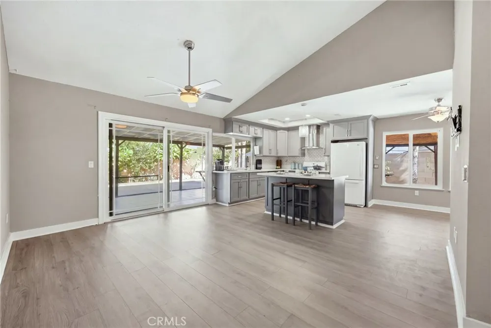 3935 Burge Street Riverside, CA 92505