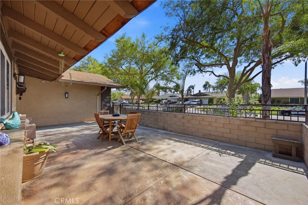 3935 Burge Street Riverside, CA 92505