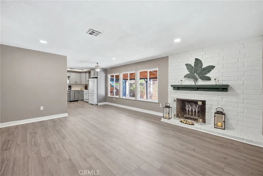 3935 Burge Street Riverside, CA 92505