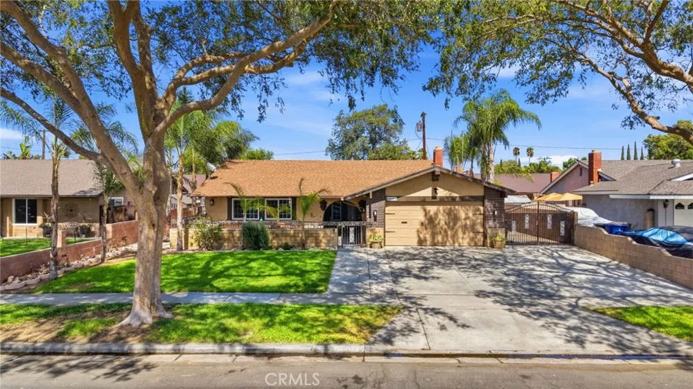 3935 Burge Street Riverside, CA 92505