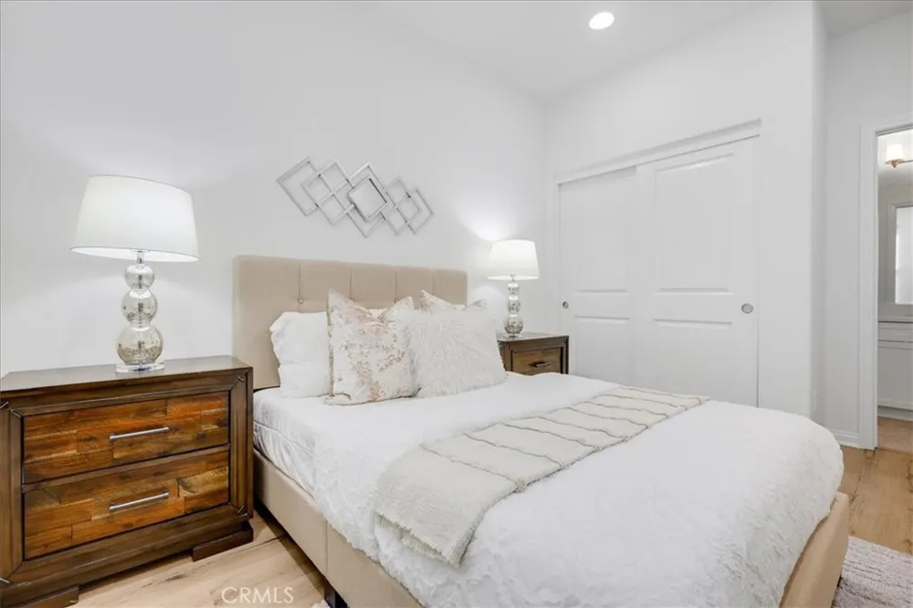 148 Capricorn Irvine, CA 92618