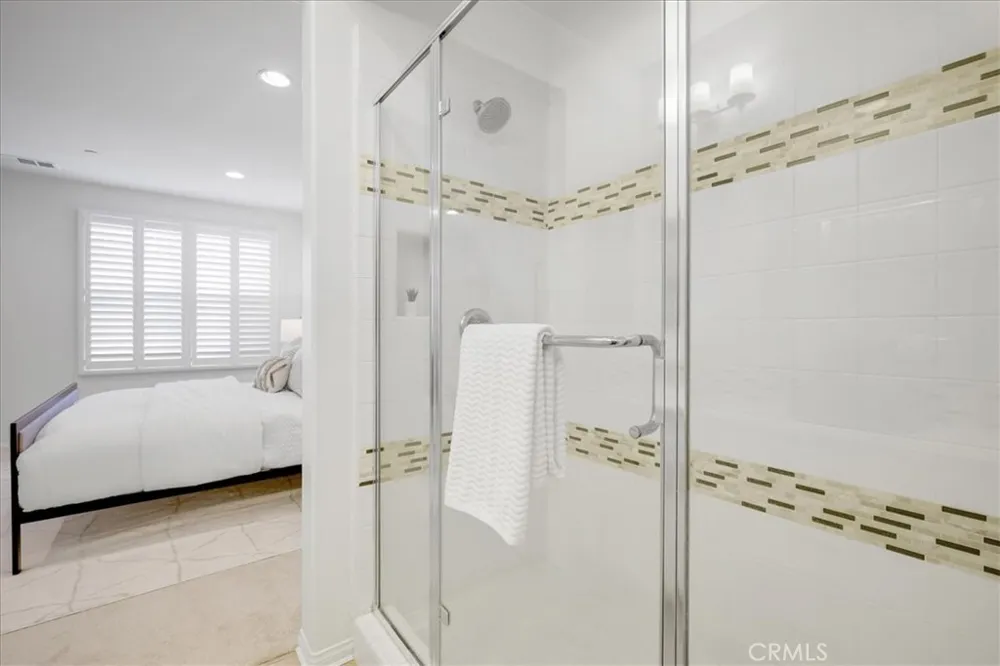 148 Capricorn Irvine, CA 92618
