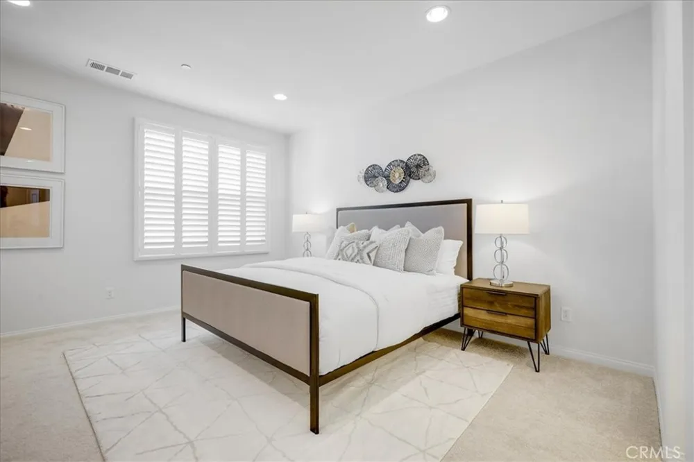 148 Capricorn Irvine, CA 92618