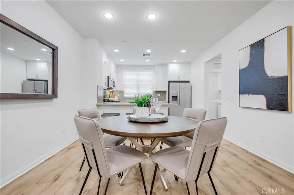 148 Capricorn Irvine, CA 92618