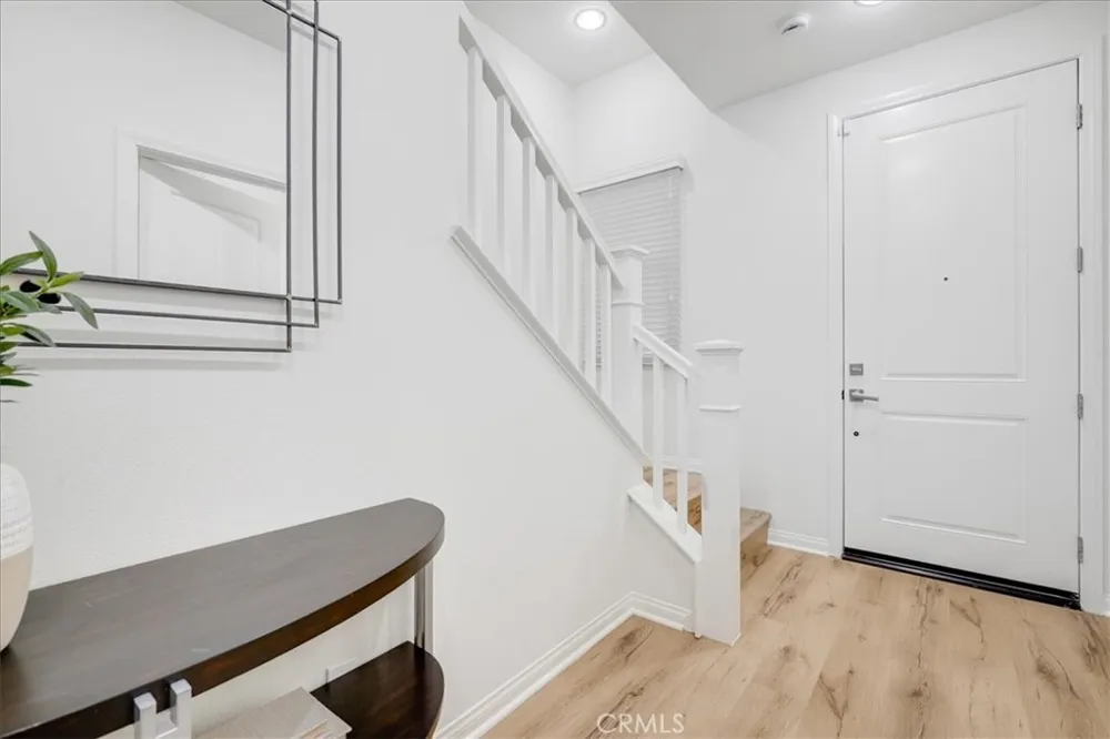 148 Capricorn Irvine, CA 92618