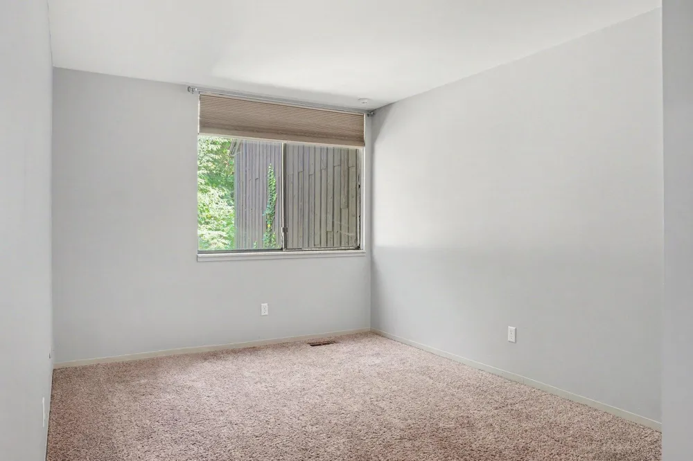 235 Durness Court Kalamazoo, MI 49006