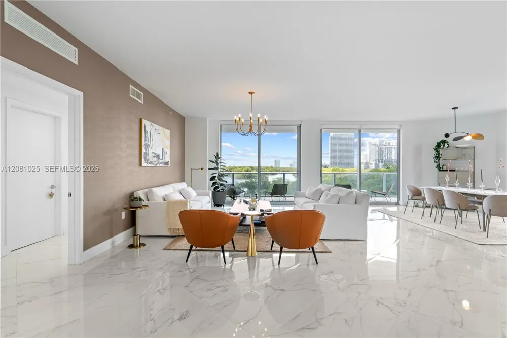 17111 Biscayne Blvd #402 North Miami Beach, FL 33160