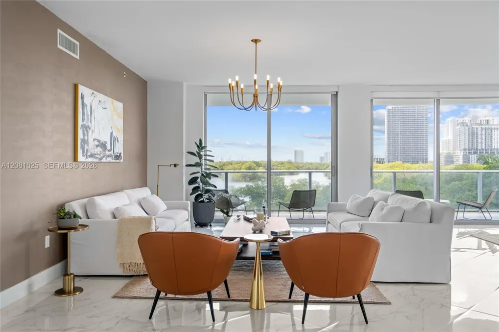 17111 Biscayne Blvd #402 North Miami Beach, FL 33160