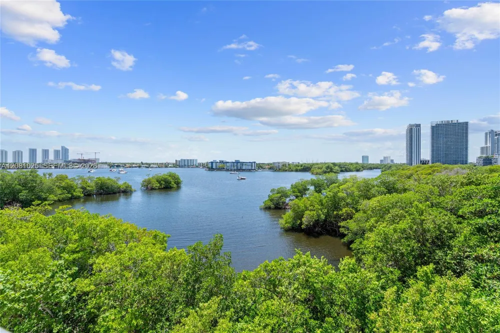 17111 Biscayne Blvd #402 North Miami Beach, FL 33160