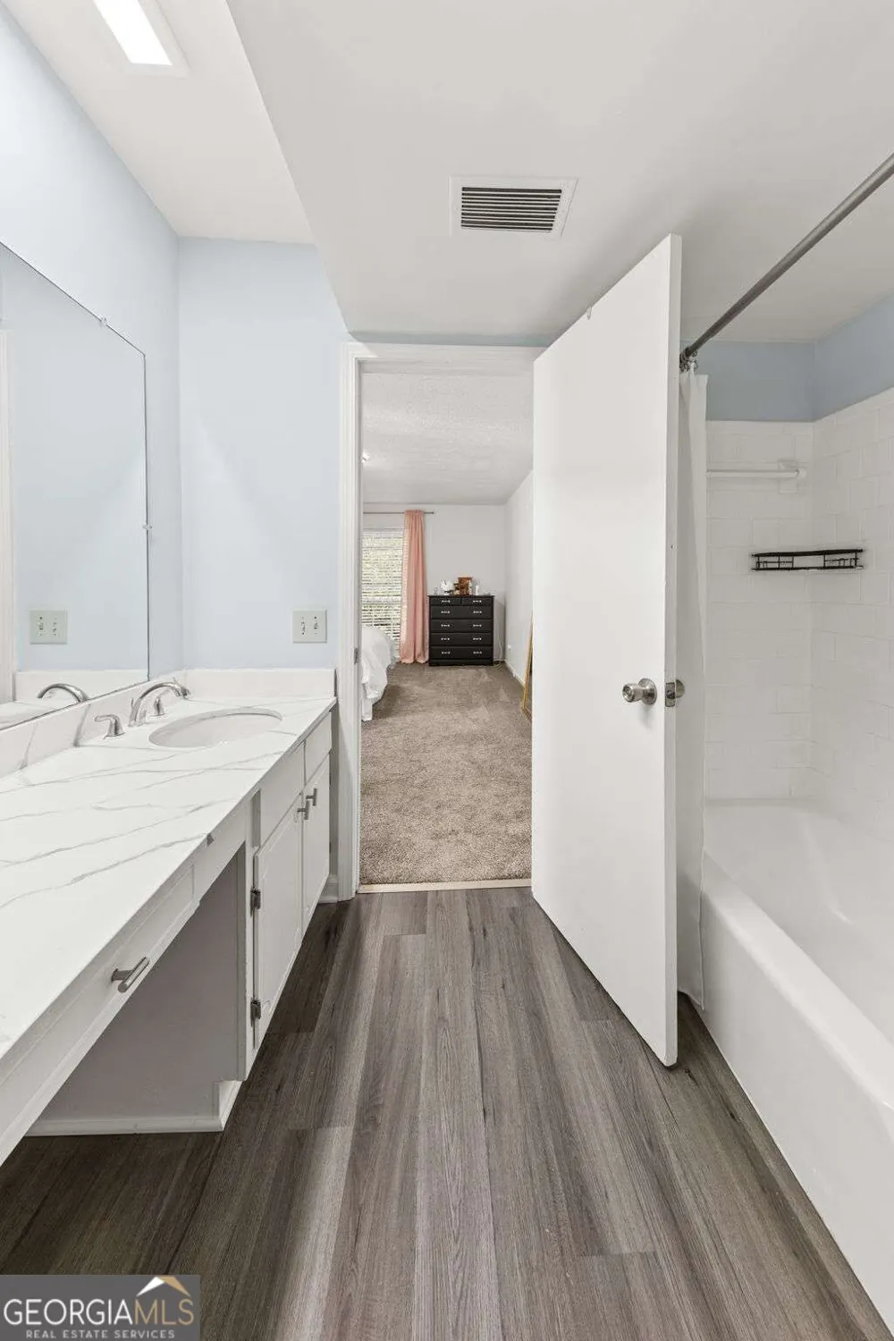 6851 Roswell RD Sandy Springs, GA 30328