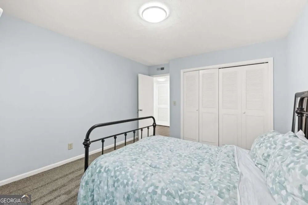 6851 Roswell RD Sandy Springs, GA 30328