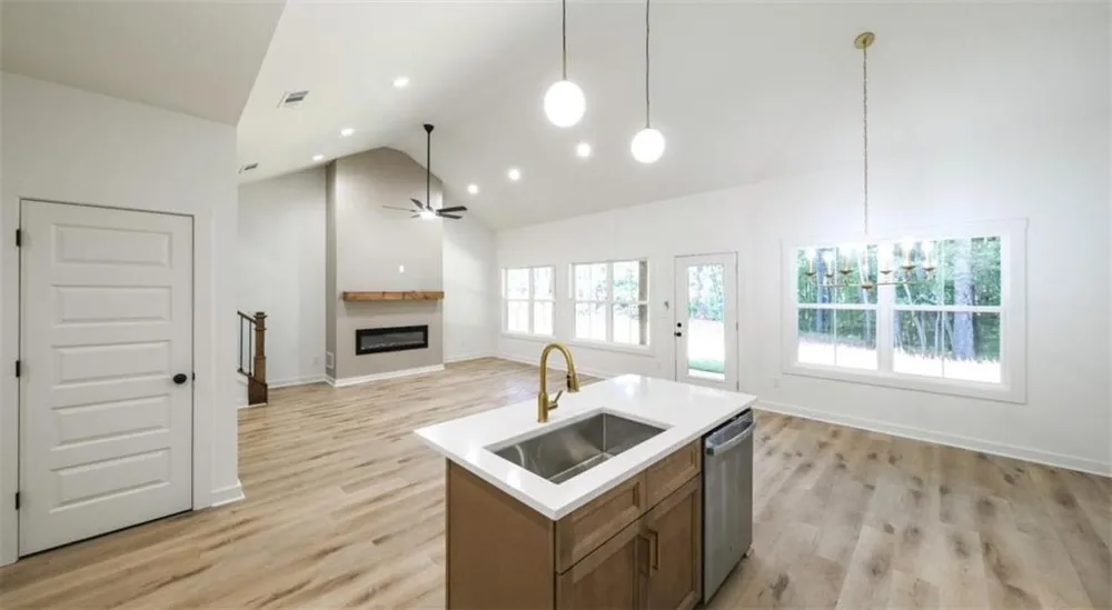 61 Hazel Lane Bremen, GA 30110