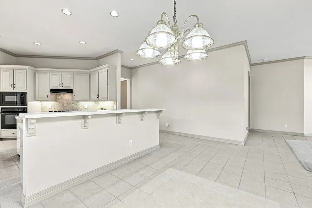 2240 Bedford Circle Bedford, TX 76021