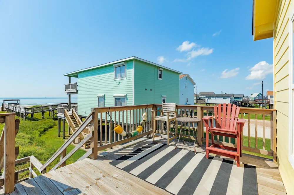 2032 Blue Water Highway Surfside Beach, TX 77541