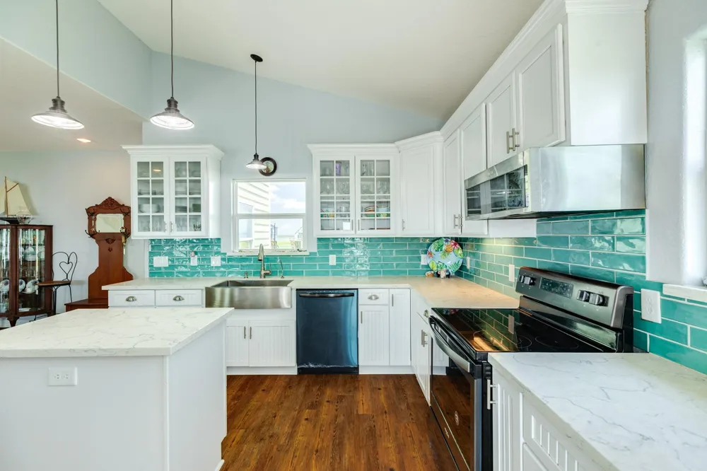 2032 Blue Water Highway Surfside Beach, TX 77541