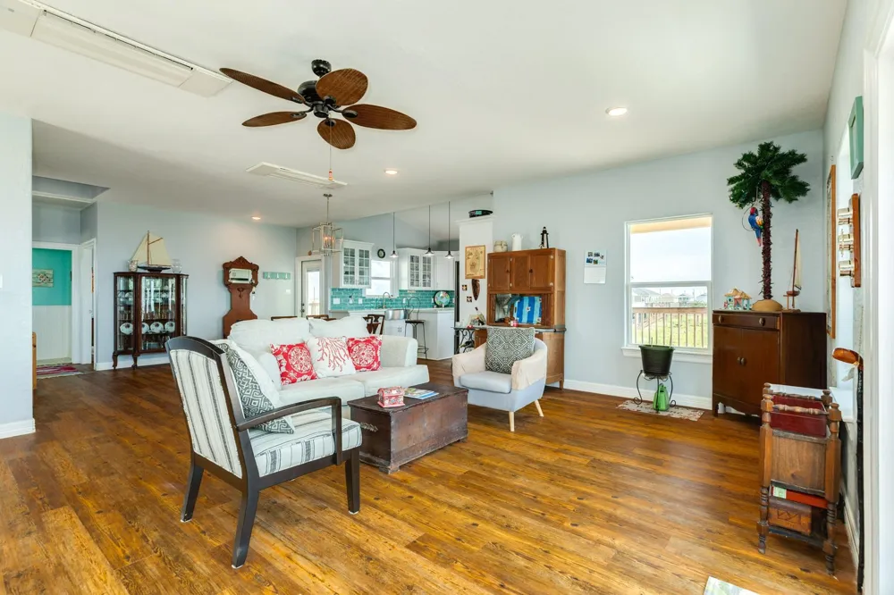2032 Blue Water Highway Surfside Beach, TX 77541