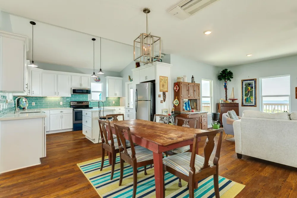 2032 Blue Water Highway Surfside Beach, TX 77541