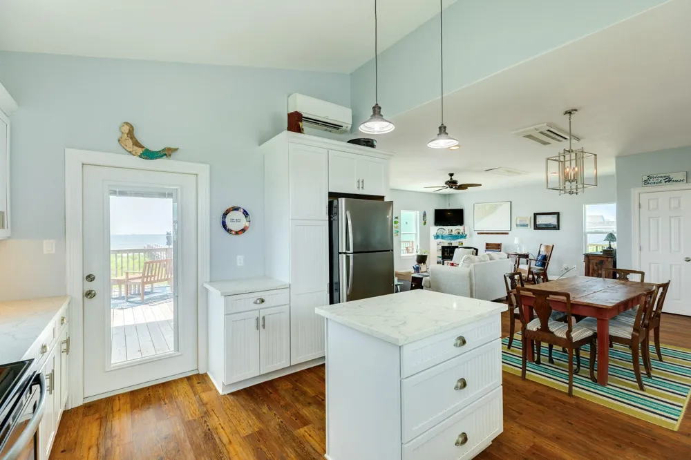 2032 Blue Water Highway Surfside Beach, TX 77541