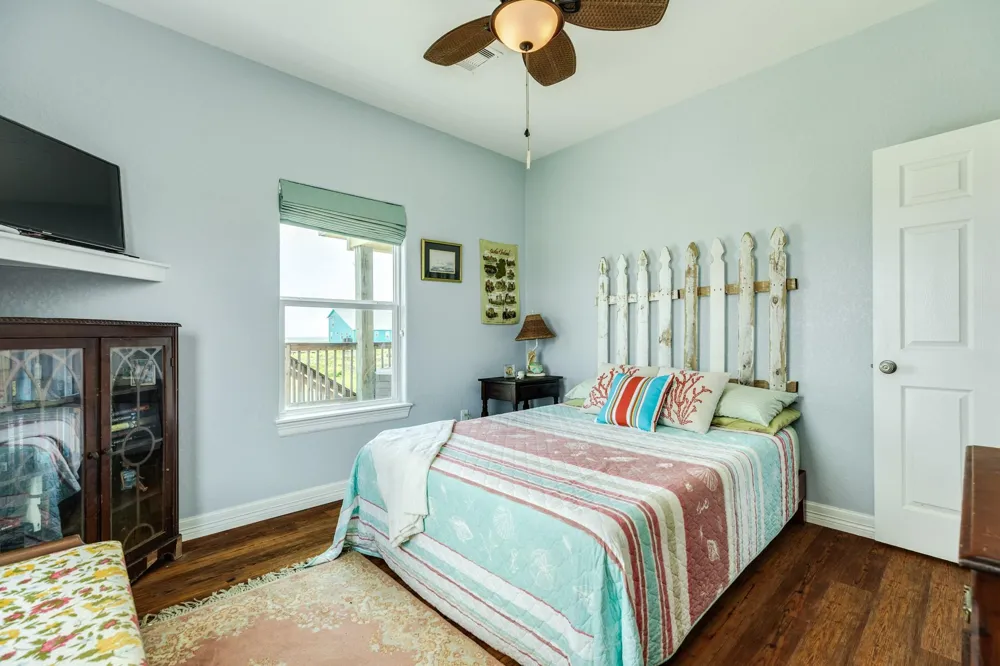 2032 Blue Water Highway Surfside Beach, TX 77541