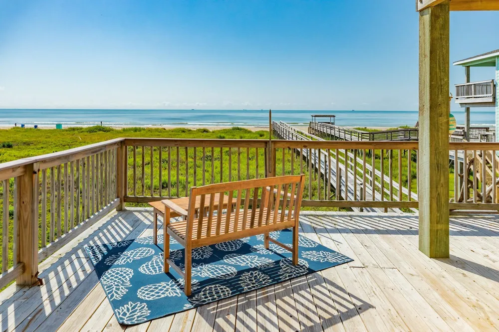 2032 Blue Water Highway Surfside Beach, TX 77541