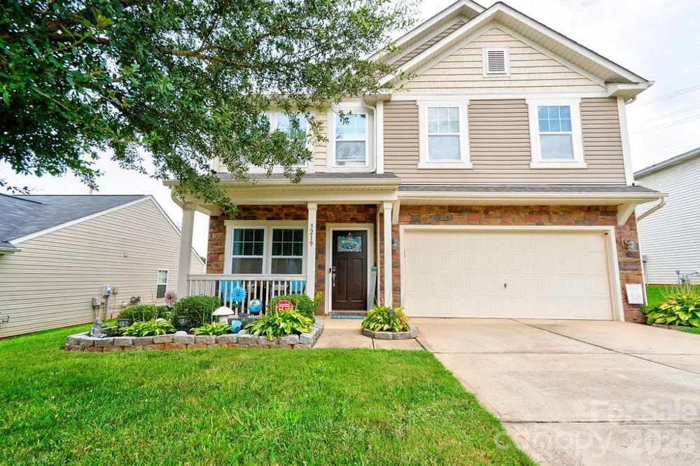 3219 Pikes Peak Drive Gastonia, NC 28052