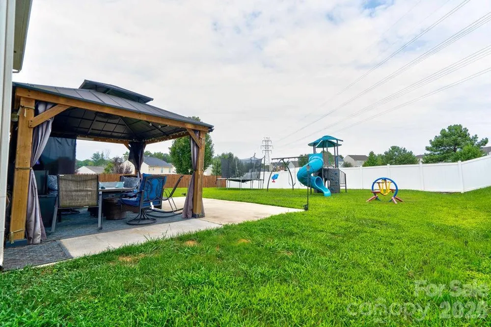 3219 Pikes Peak Drive Gastonia, NC 28052