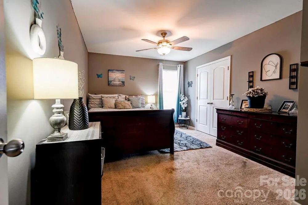 3219 Pikes Peak Drive Gastonia, NC 28052