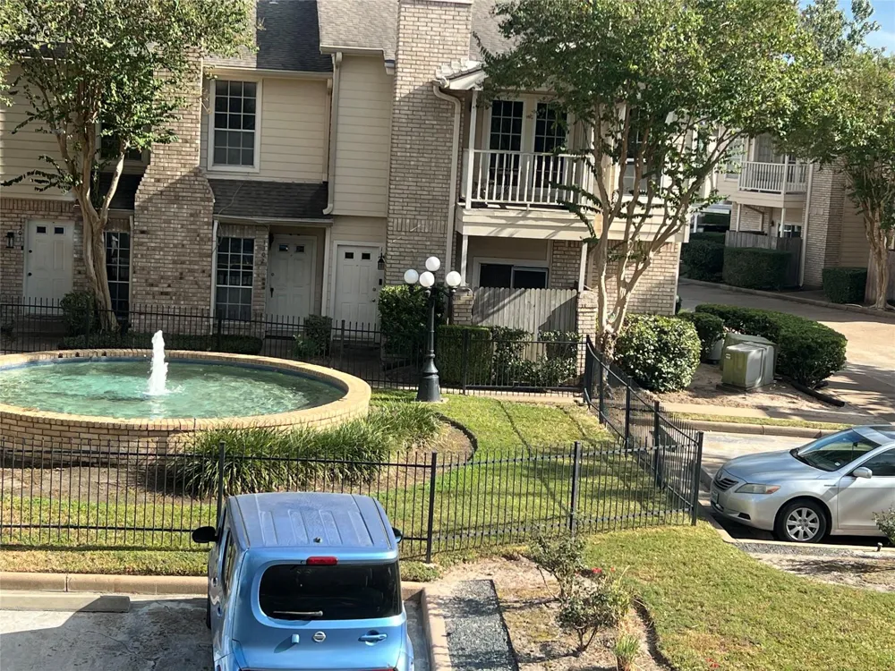 7575 Cambridge Street #1103 Houston, TX 77054