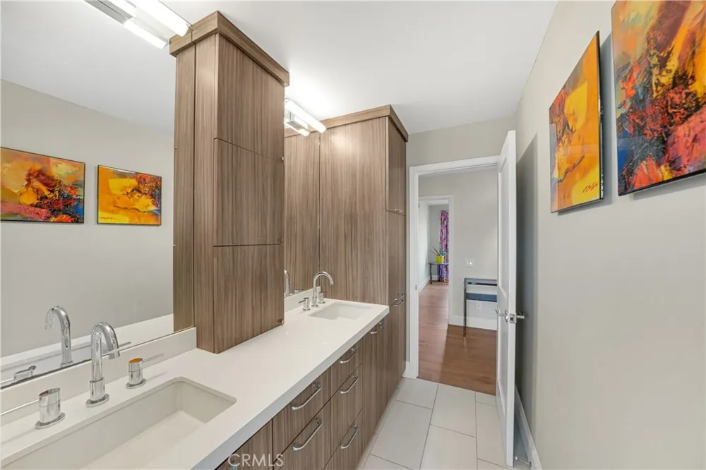 3112 Corte Hermosa Newport Beach, CA 92660