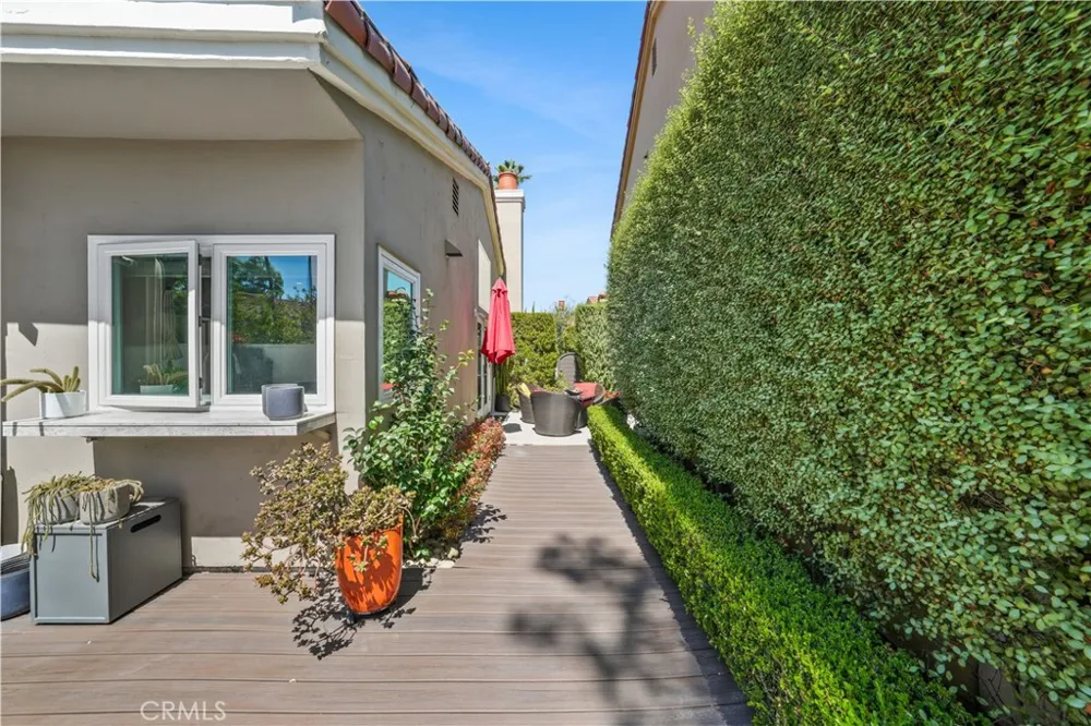 3112 Corte Hermosa Newport Beach, CA 92660