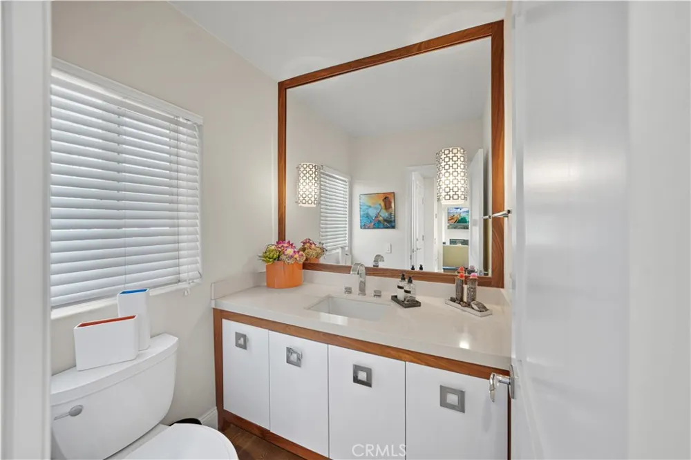 3112 Corte Hermosa Newport Beach, CA 92660
